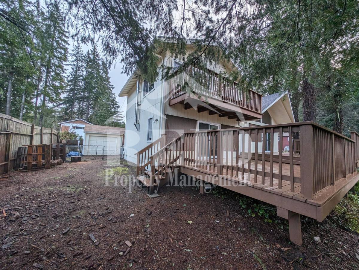 House for rent at 671 Creekside Dr, Belfair, WA 98528