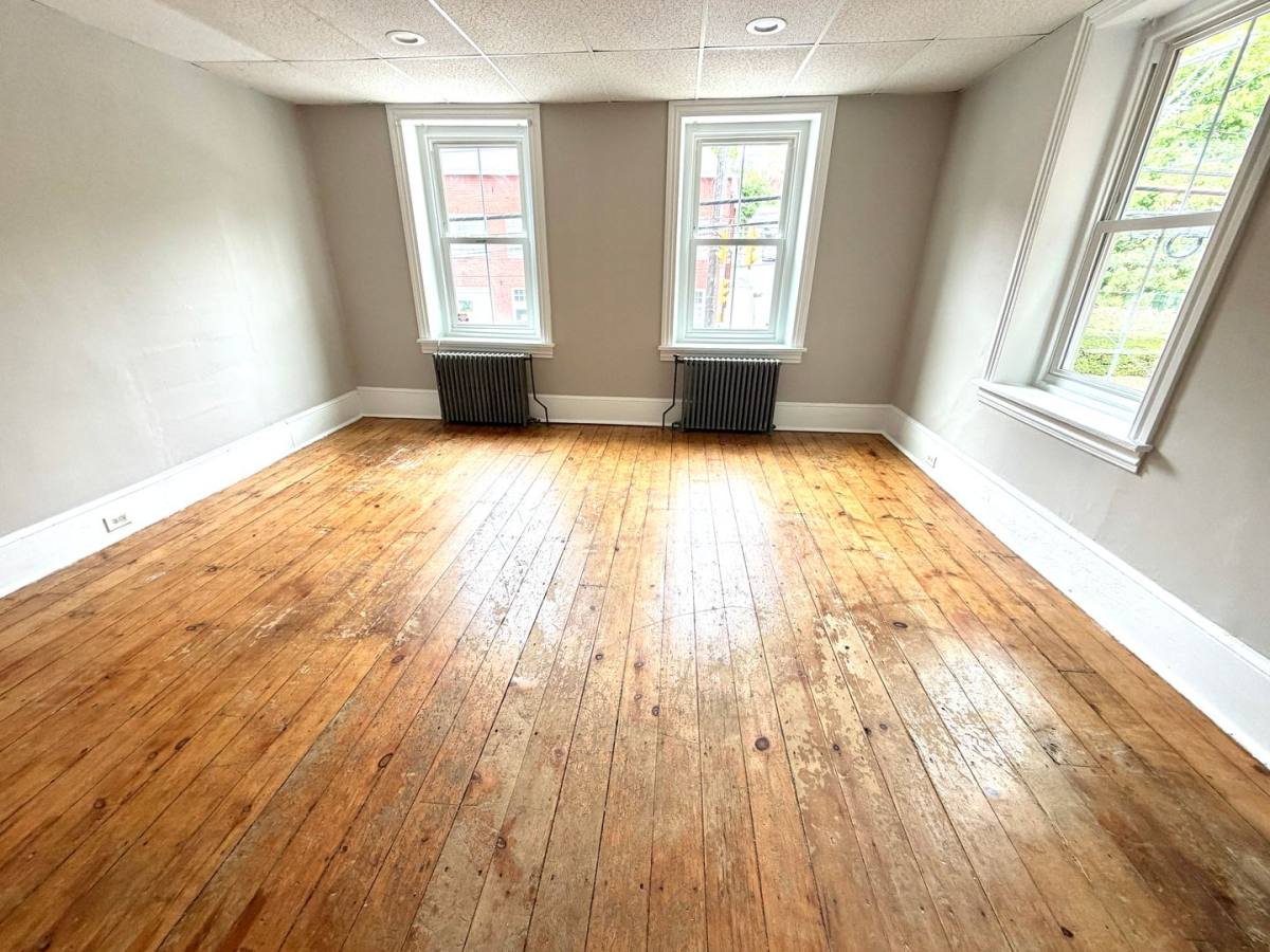 Apartment for rent at 96 Main St, Schwenksville, PA 19473