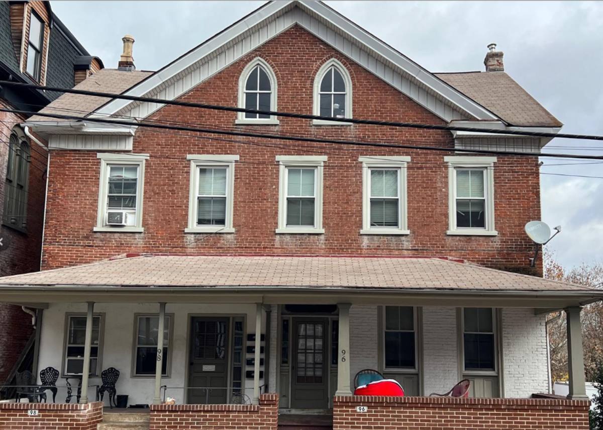 Apartment for rent at 96 Main St, Schwenksville, PA 19473
