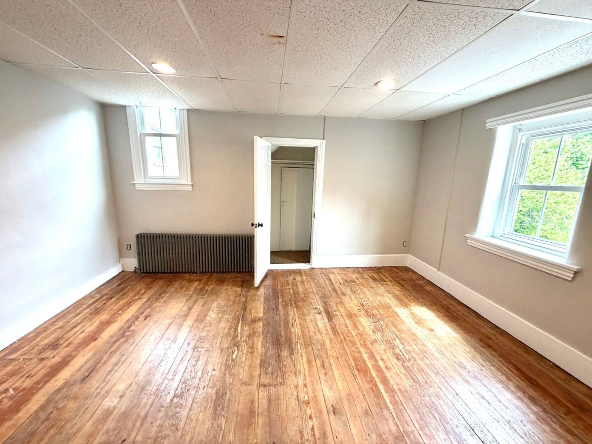Apartment for rent at 96 Main St, Schwenksville, PA 19473