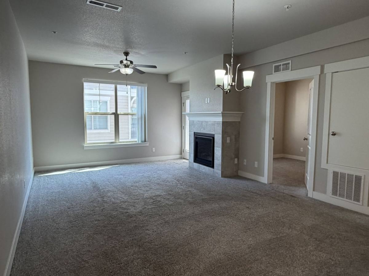 Condo for rent at 4642 Hahns Peak Dr, Loveland, CO 80538