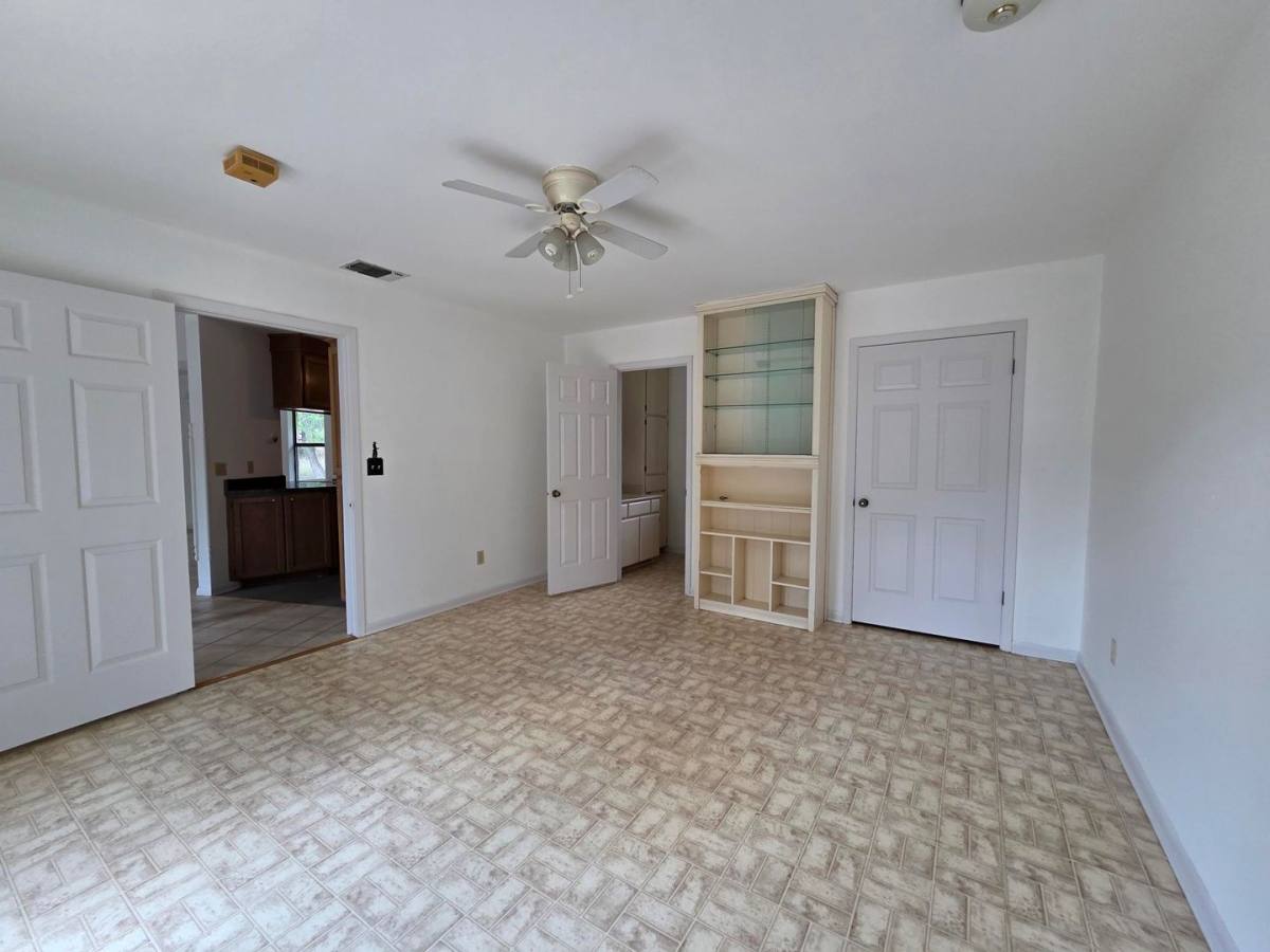 House for rent at 335 Goat Creek Cutoff Rd, Kerrville, TX 78028