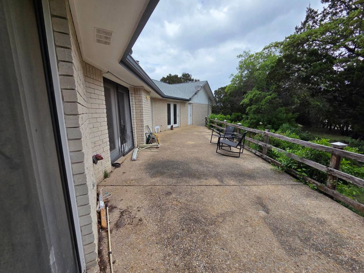 House for rent at 335 Goat Creek Cutoff Rd, Kerrville, TX 78028