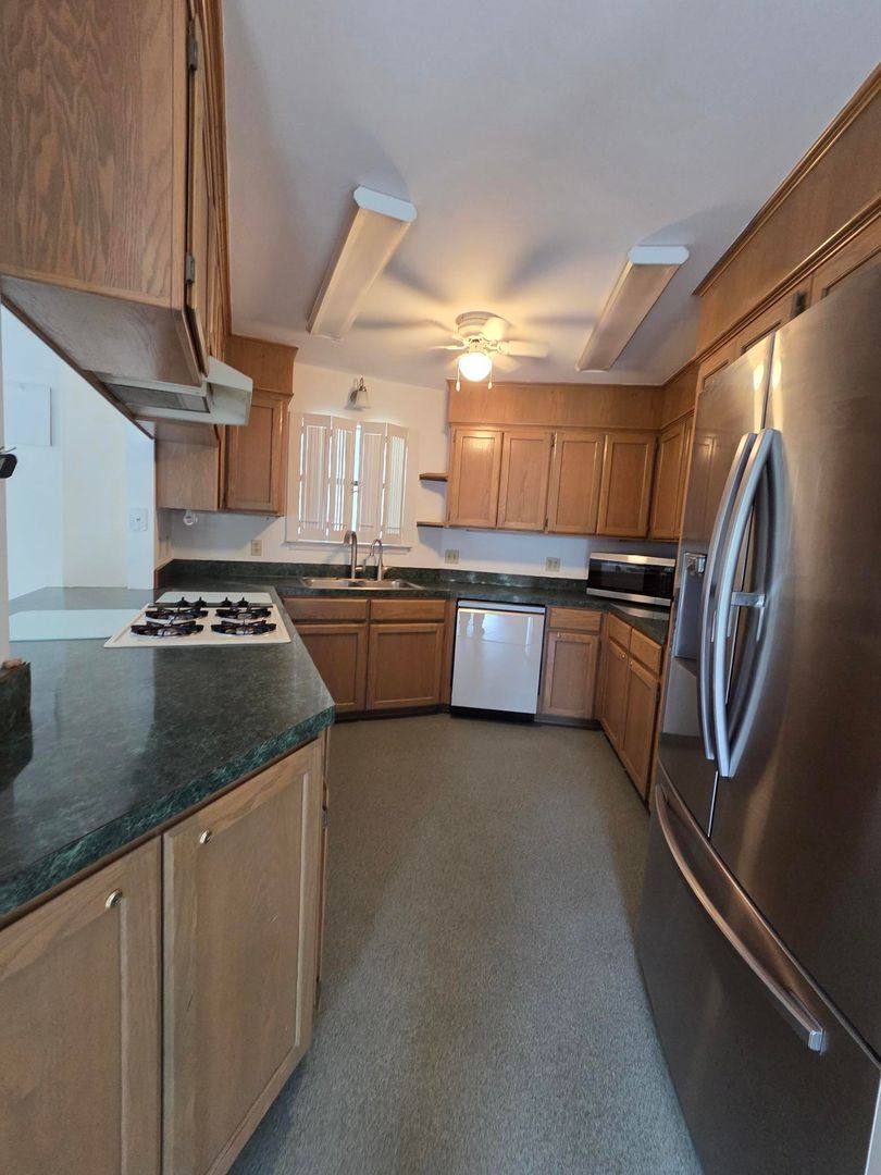 House for rent at 335 Goat Creek Cutoff Rd, Kerrville, TX 78028