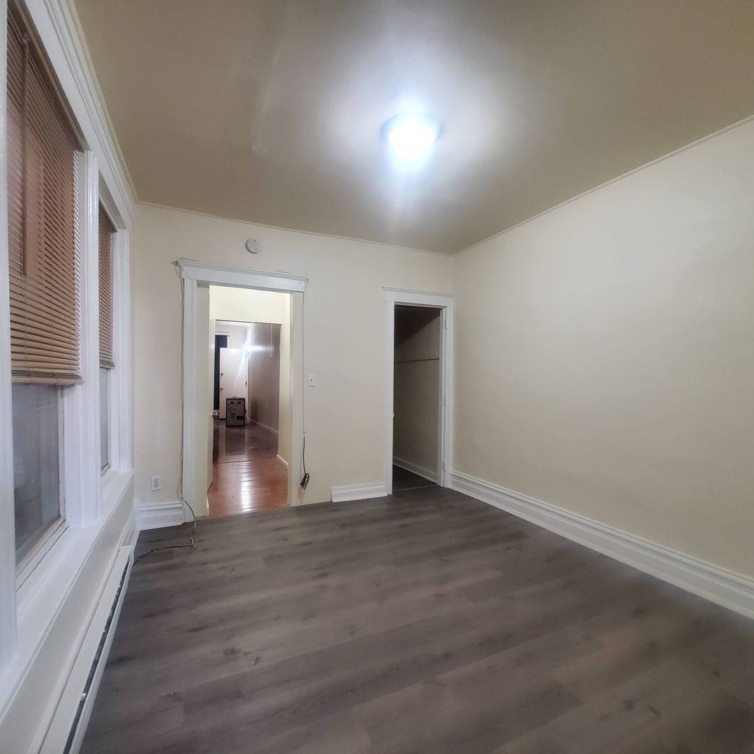 Apartment for rent at 37 S 13th St, Allentown, PA 18102