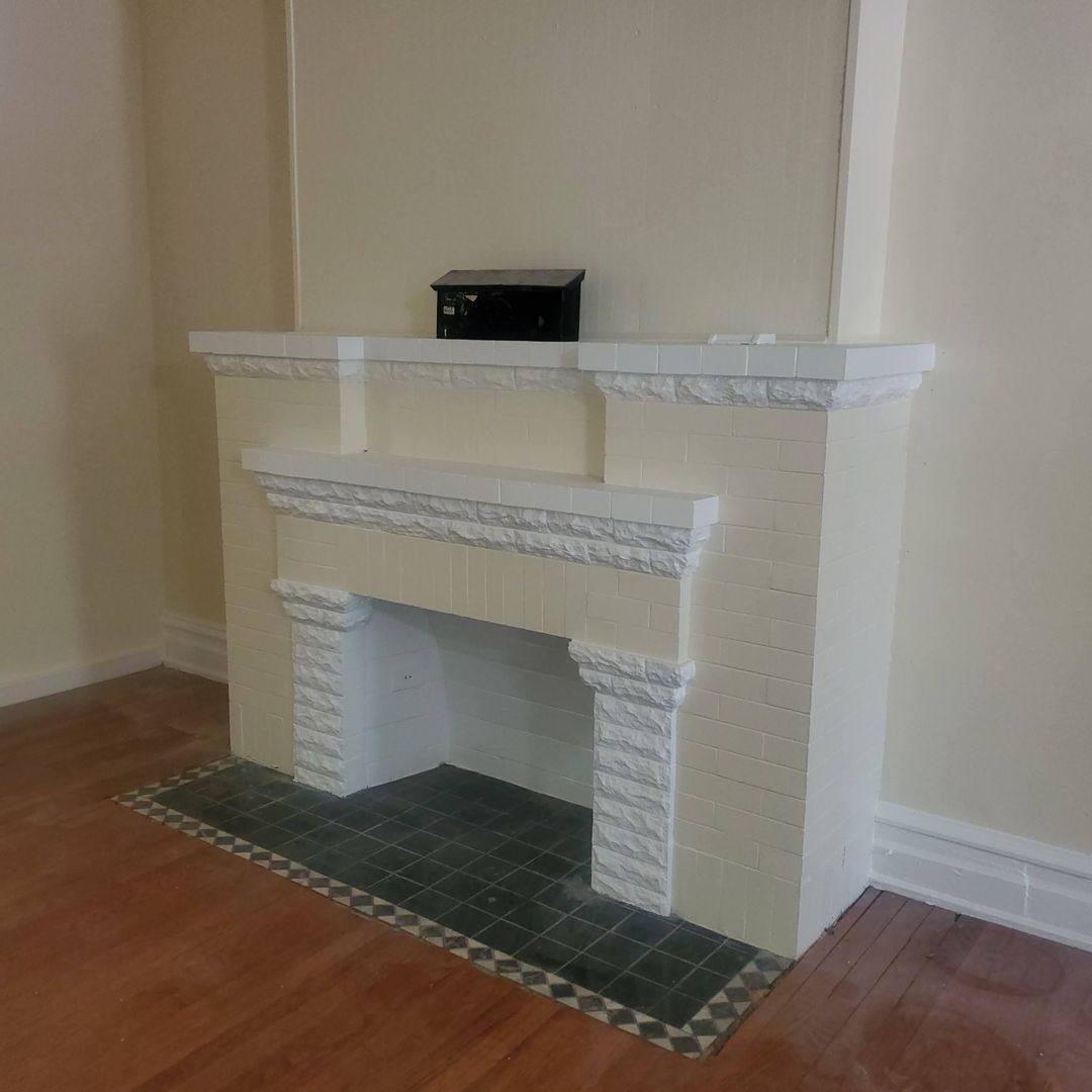 Apartment for rent at 37 S 13th St, Allentown, PA 18102