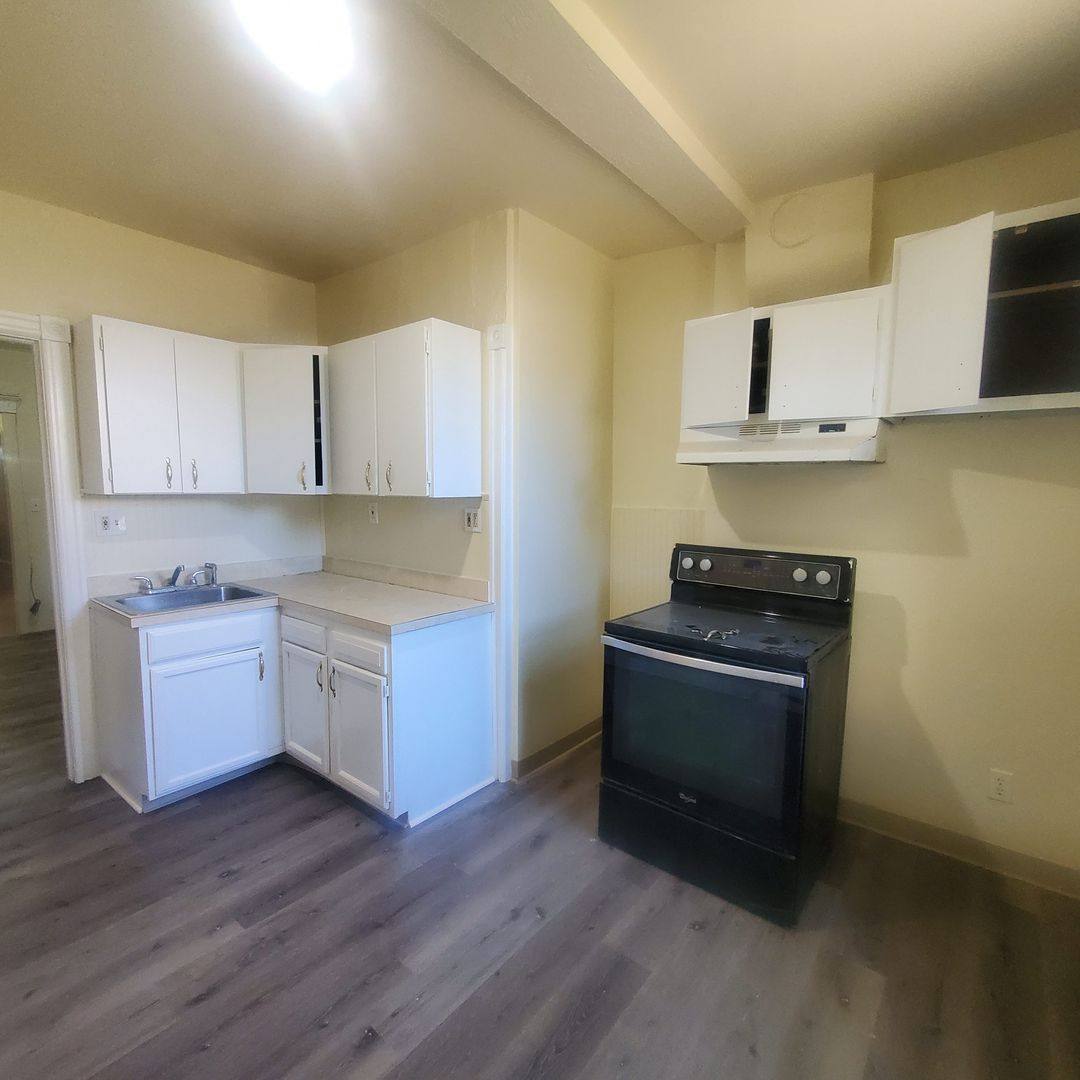 Apartment for rent at 37 S 13th St, Allentown, PA 18102
