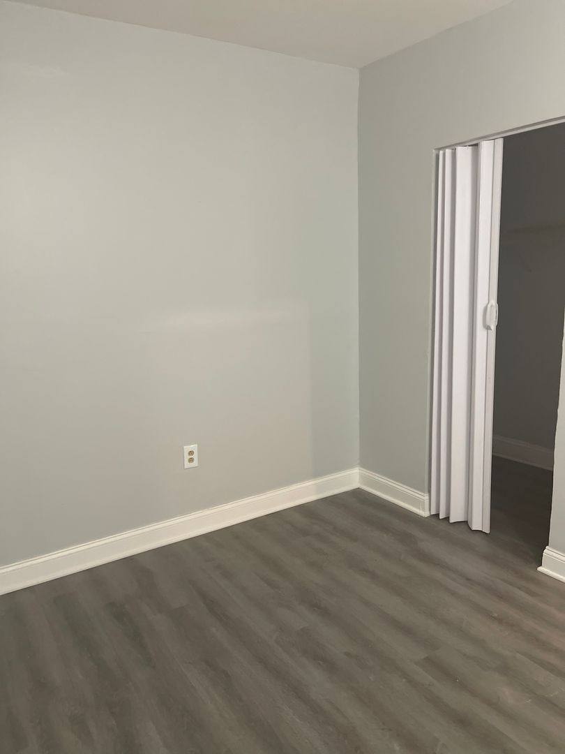 Apartment for rent at 818 N W St, Wilmington, DE 19801