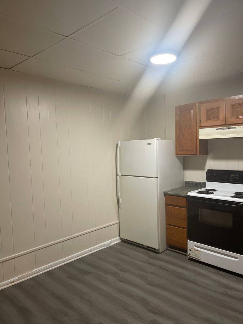 Apartment for rent at 818 N W St, Wilmington, DE 19801