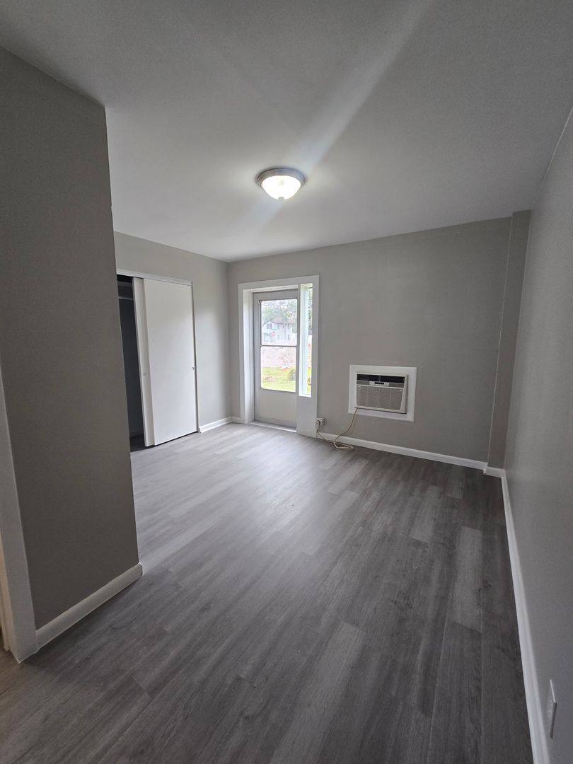 Apartment for rent at 1703 W Reynolds St, Plant City, FL 33566