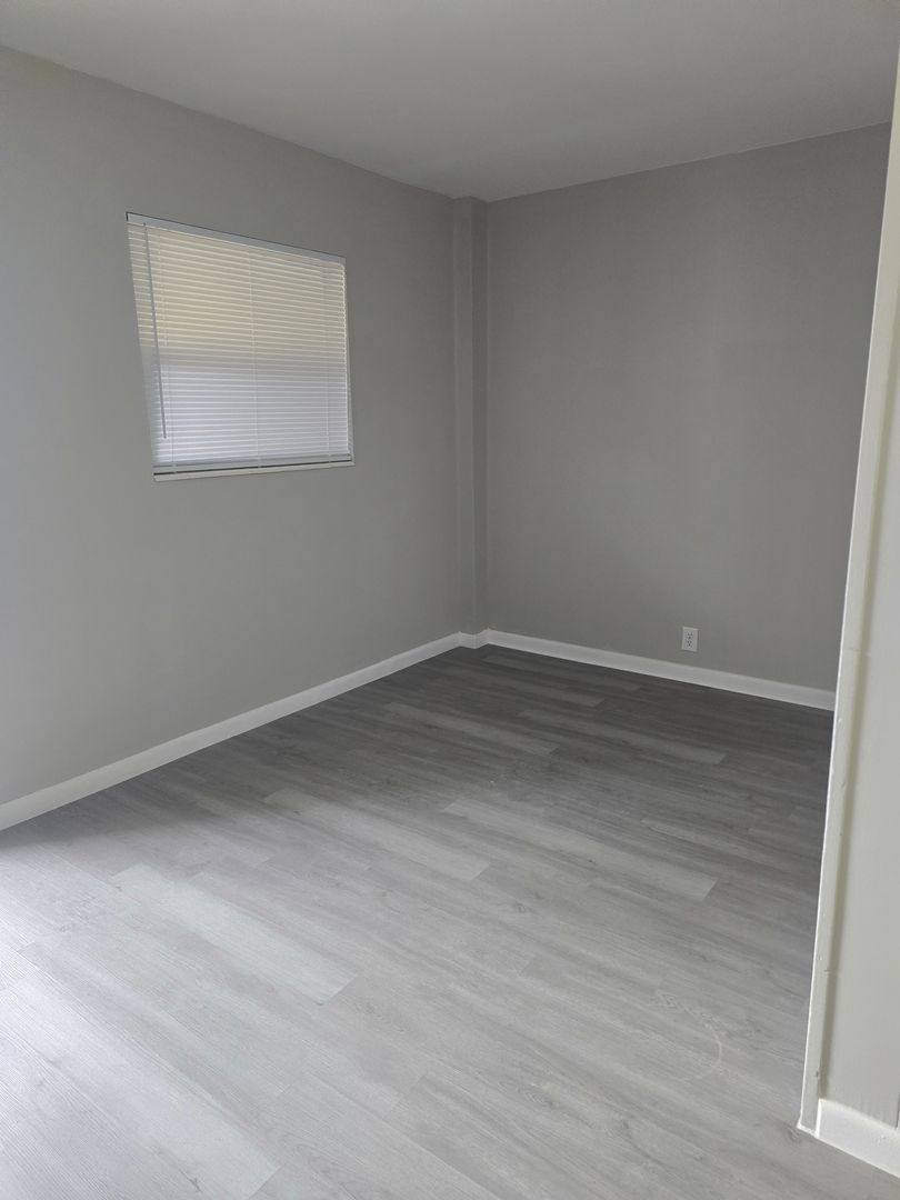 Apartment for rent at 1703 W Reynolds St, Plant City, FL 33566