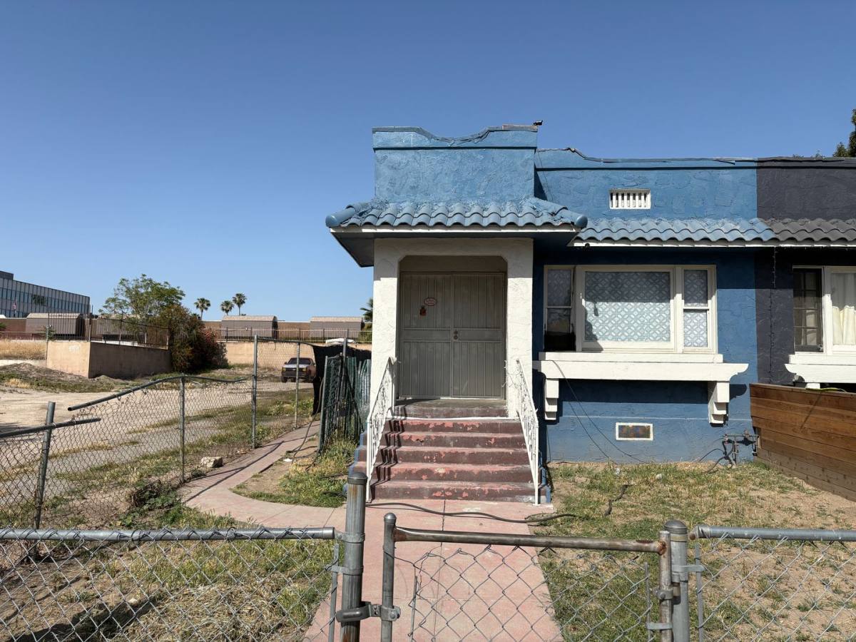 House for rent at 540 N Sierra Way, San Bernardino, CA 92410