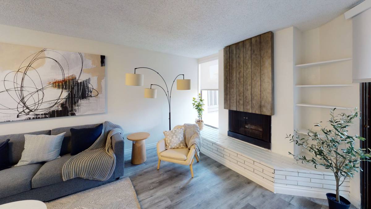 Apartment for rent at 4020 W 5th St, Los Angeles, CA 90020