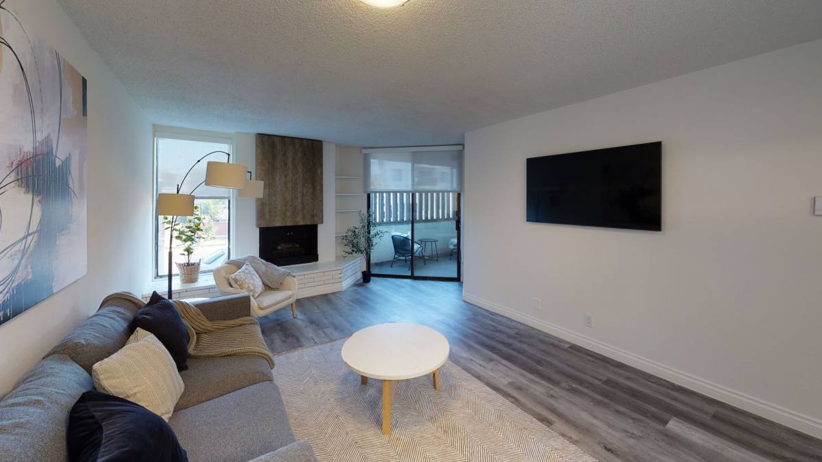 Apartment for rent at 4020 W 5th St, Los Angeles, CA 90020