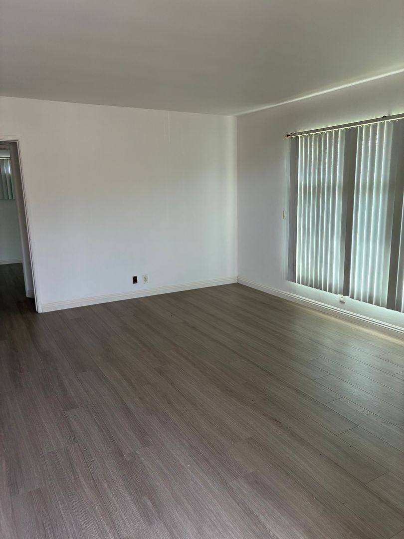 Apartment for rent at 10519 Arrington Ave, Downey, CA 90241