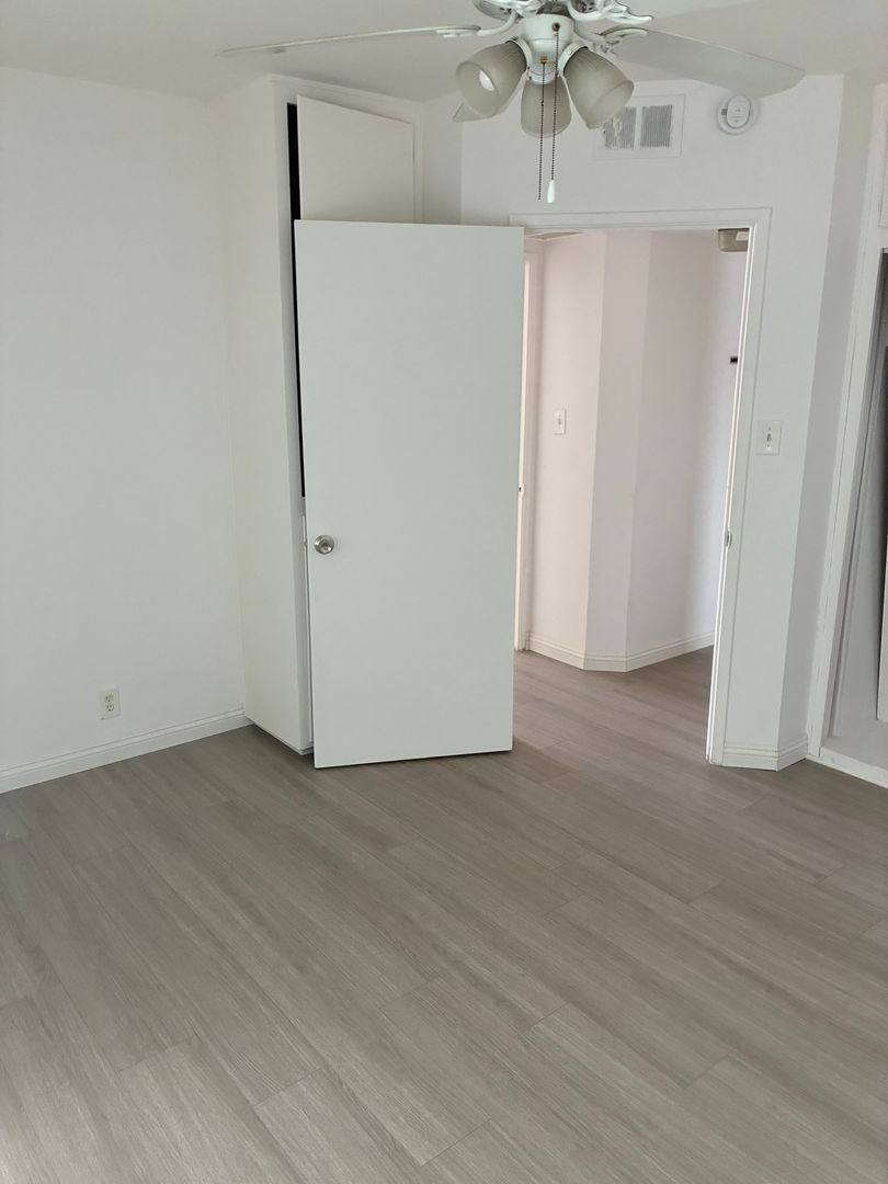 Apartment for rent at 10519 Arrington Ave, Downey, CA 90241