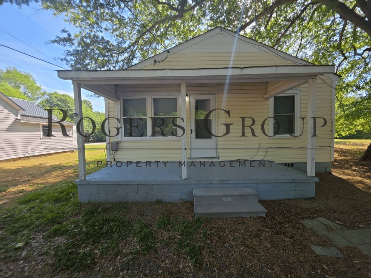 House for rent at 710 Roberson St, Henderson, NC 27536