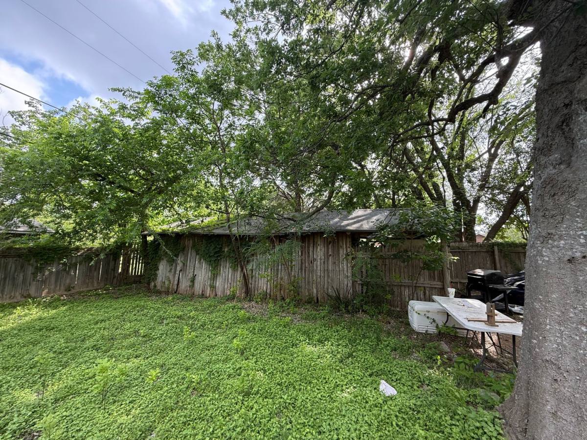 House for rent at 624 Live Falls, Canyon Lake, TX 78133