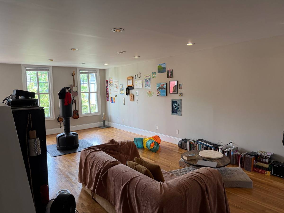 Apartment for rent at 1309 W Main St, Richmond, VA 23220