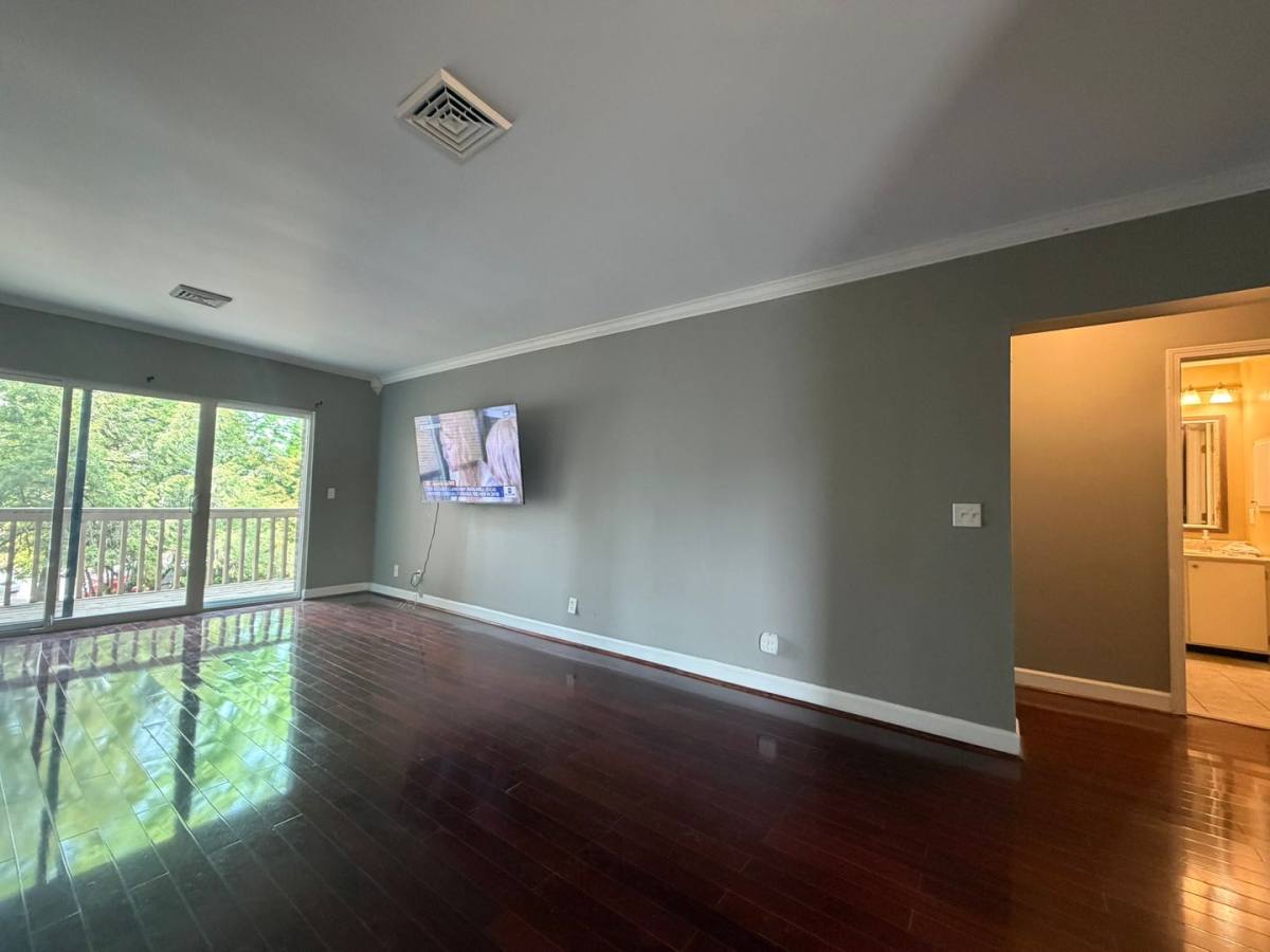 Apartment for rent at 509 11th St, Knoxville, TN 37916