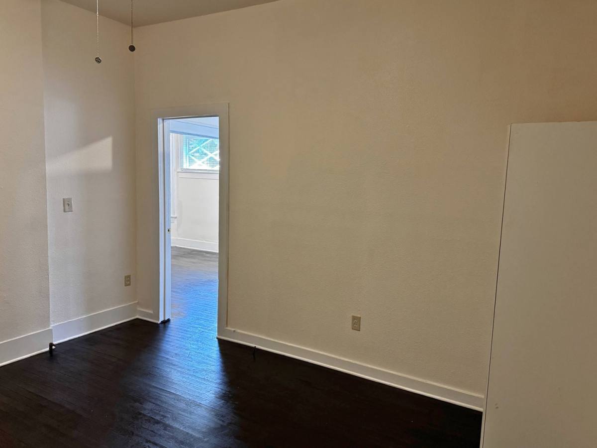 Apartment for rent at 2007 10th St, Wichita Falls, TX 76301
