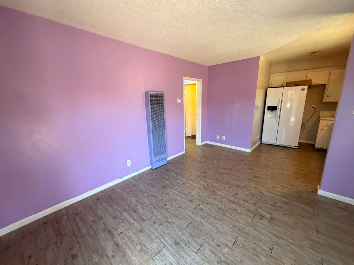 Apartment for rent at 4730 W 118th St, Hawthorne, CA 90250