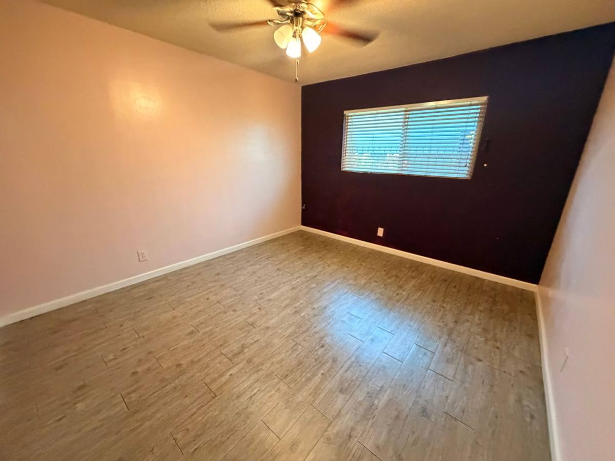 Apartment for rent at 4730 W 118th St, Hawthorne, CA 90250