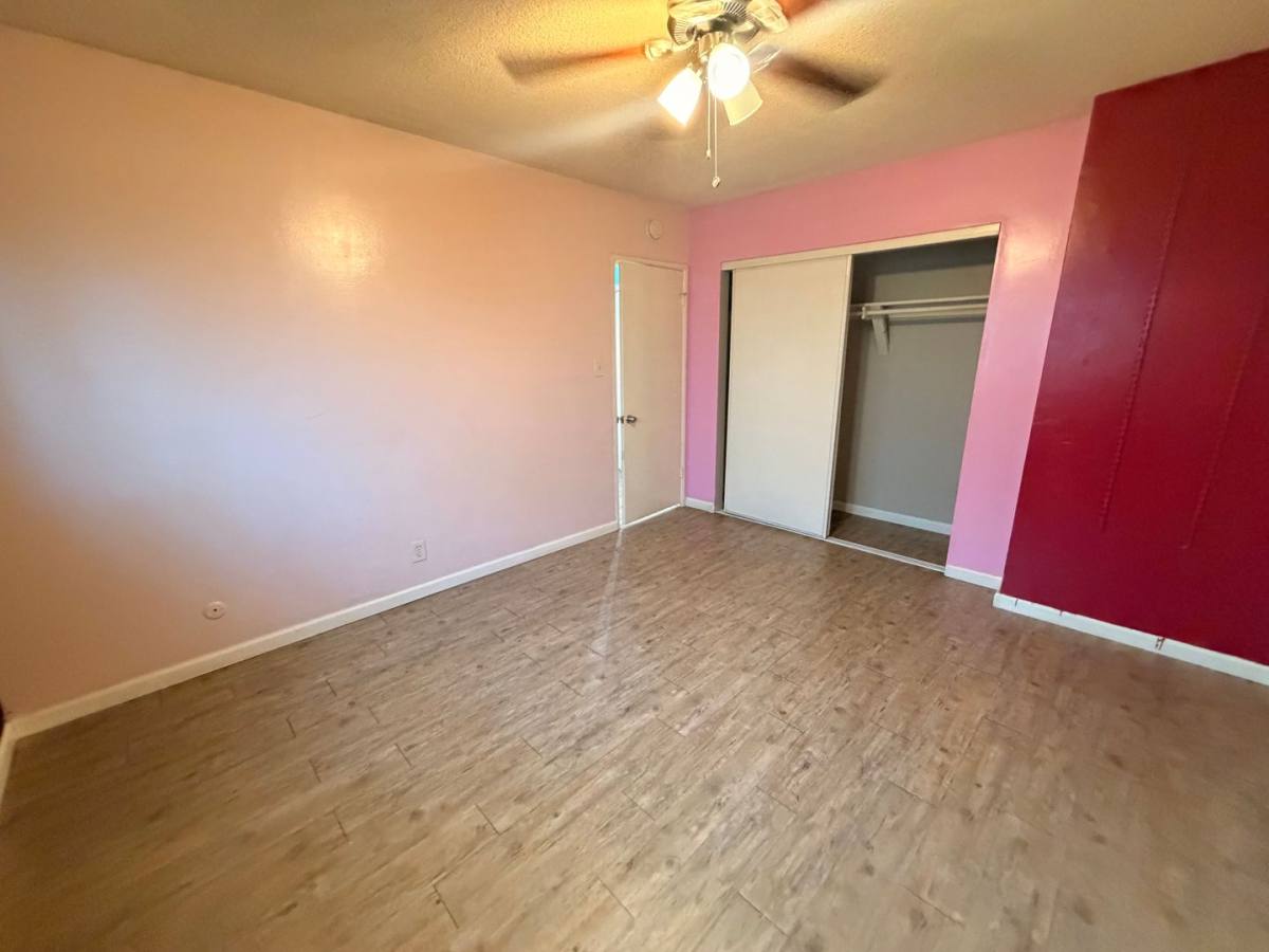 Apartment for rent at 4730 W 118th St, Hawthorne, CA 90250