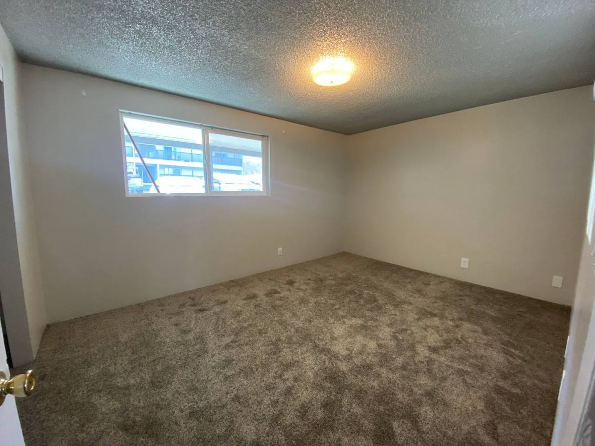 Apartment for rent at 611 12th St, La Grande, OR 97850