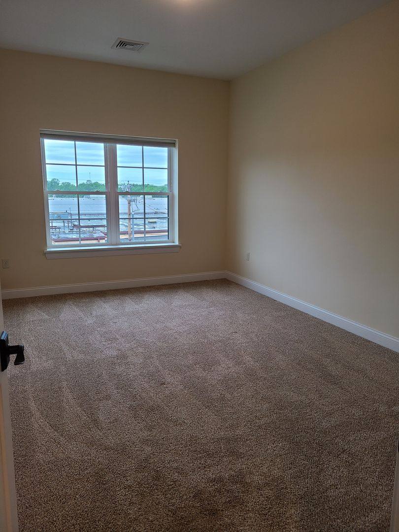 Apartment for rent at 7 Railroad Ave, Gorham, ME 04038