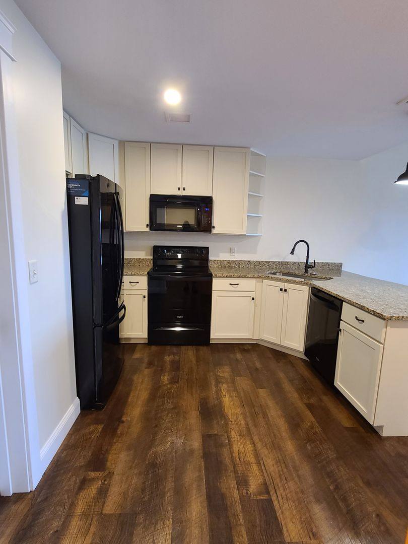 Apartment for rent at 7 Railroad Ave, Gorham, ME 04038