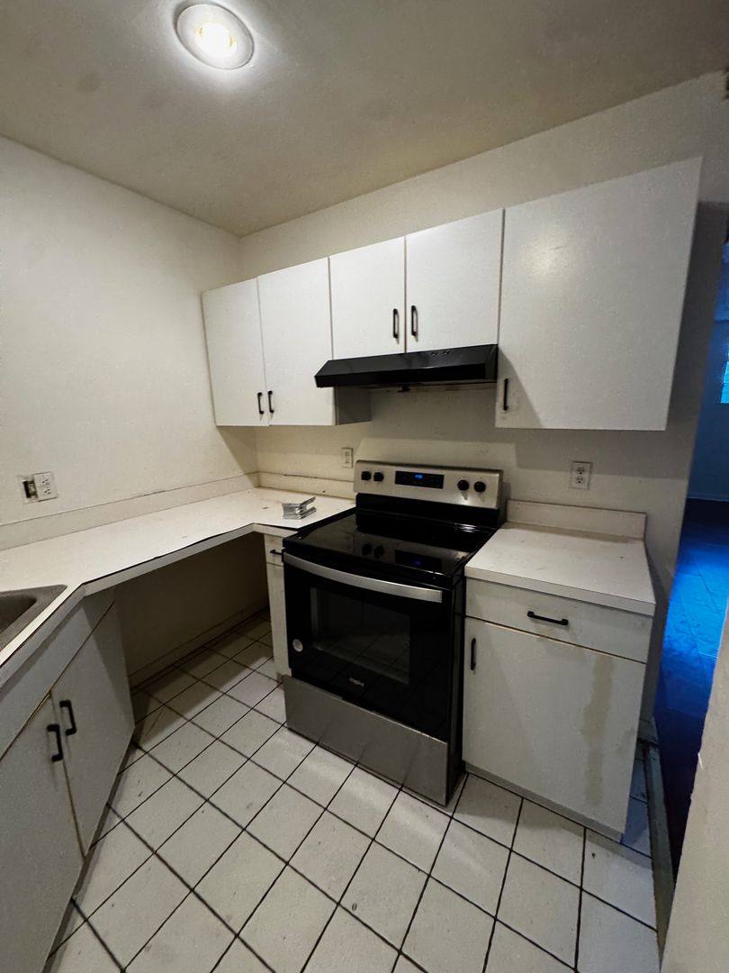 Apartment for rent at 311 W Marshall St, Norristown, PA 19401