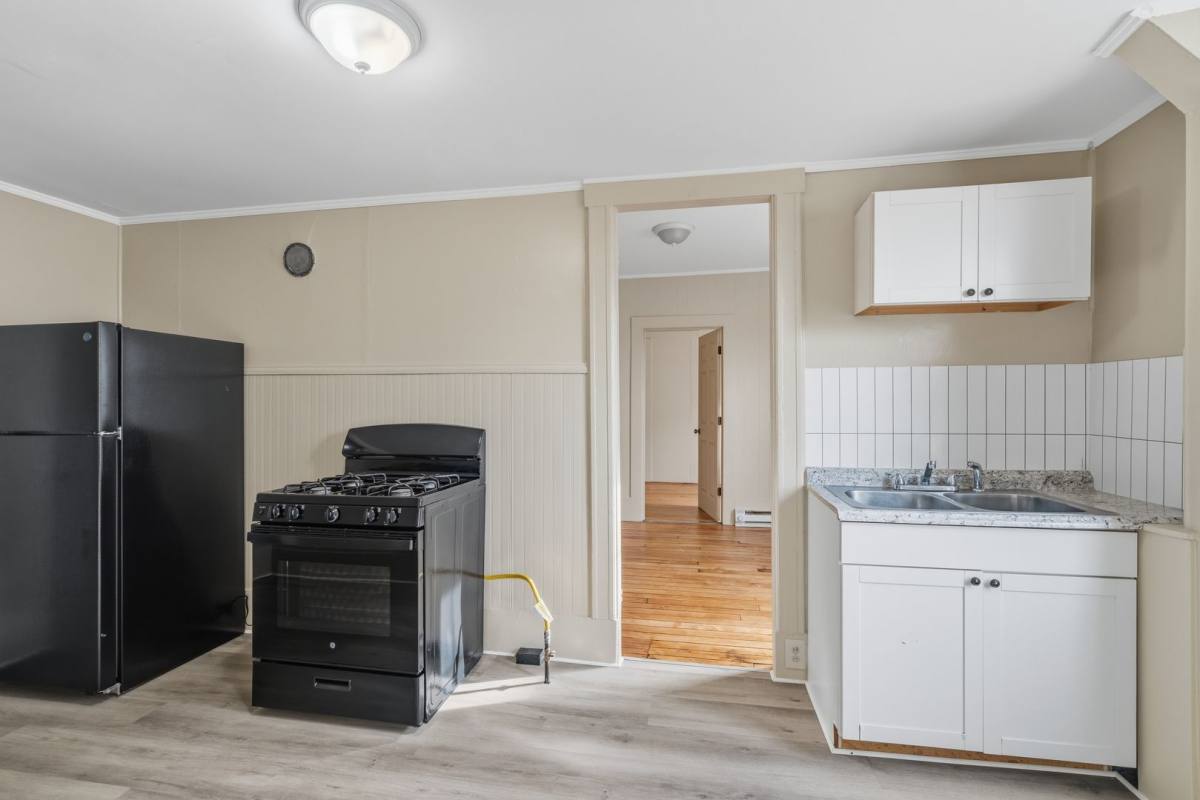 Apartment for rent at 48 Hubbard St, Ludlow, MA 01056