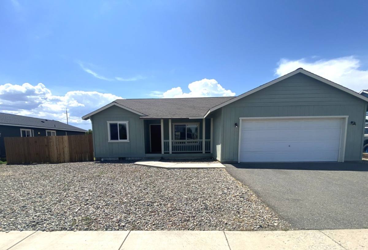House for rent at 2205 N Cobblefield St, Ellensburg, WA 98926