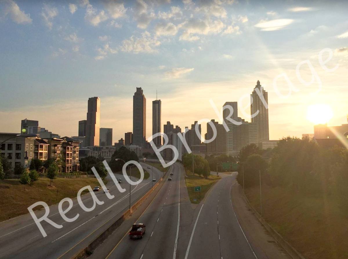 Apartment for rent at 549-553 Highland Ave NE, Atlanta, GA 30312