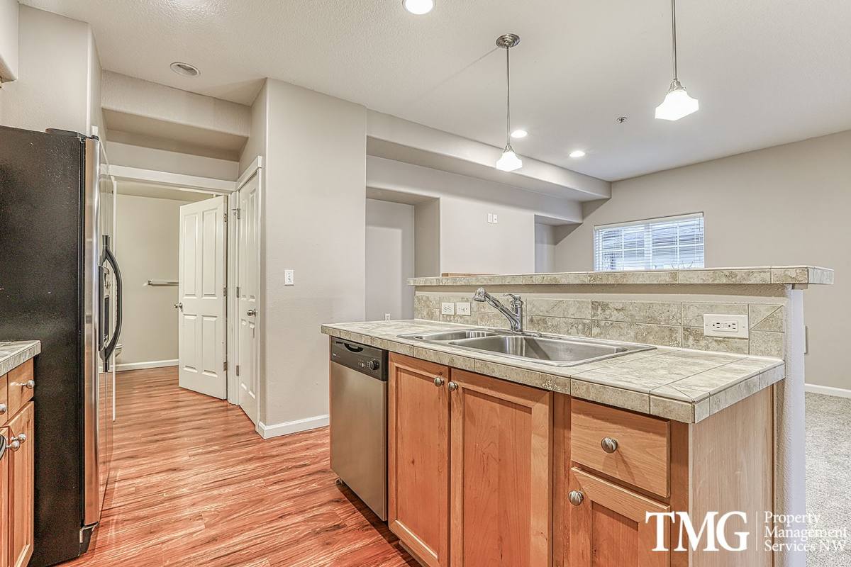 Condo for rent at 10757 NE Red Wing Way, Beaverton, OR 97006