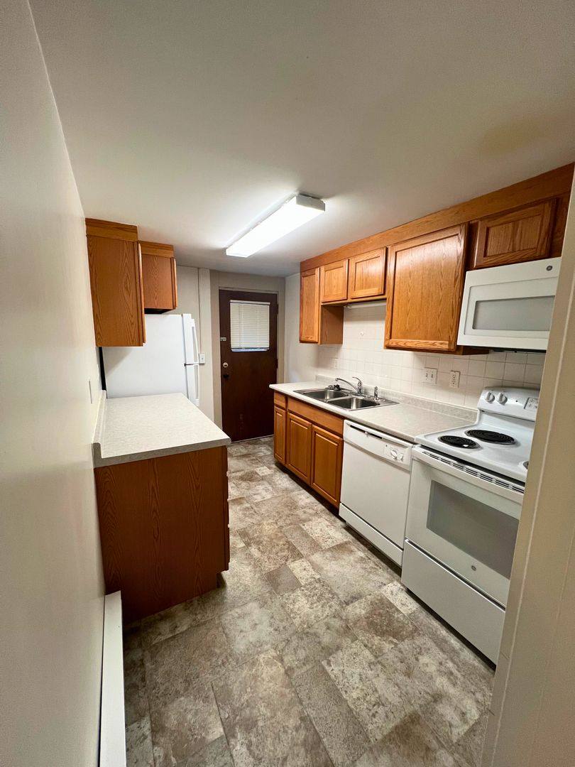 Apartment for rent at 422 2nd Ave N, Fargo, ND 58102