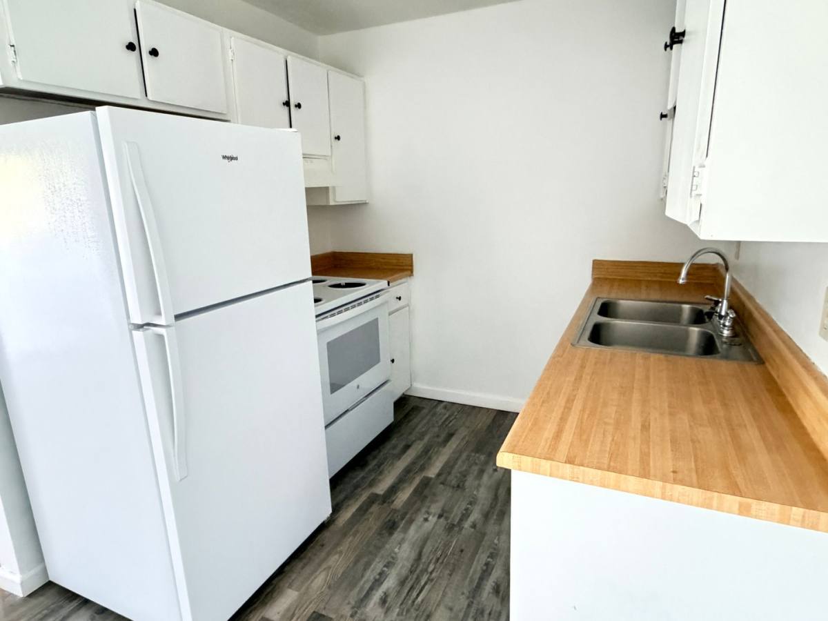 Apartment for rent at 4114 Oak Dr, Valdosta, GA 31605
