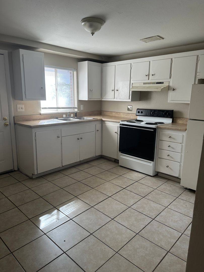 Apartment for rent at 4050 - 4066 W, Westminster, CO 80030
