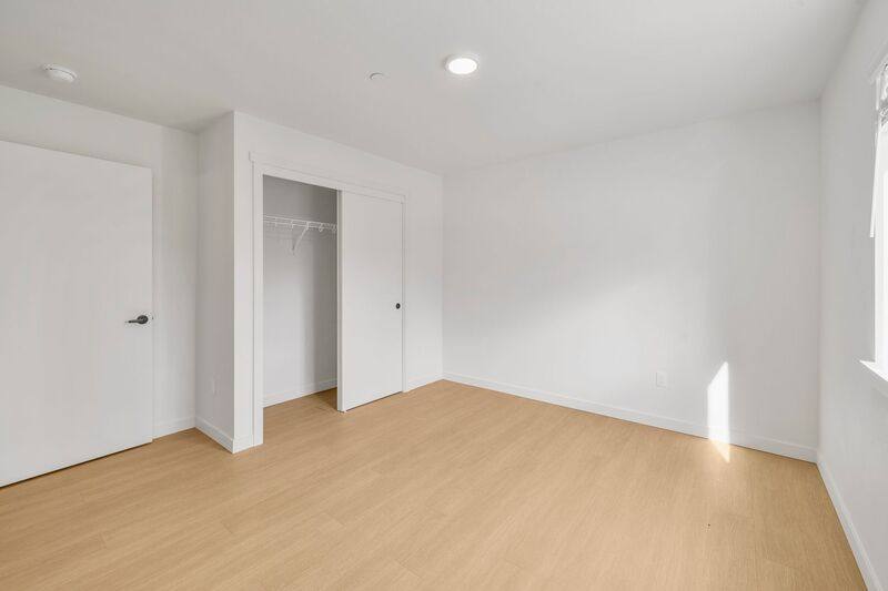 Apartment for rent at 916 S Holladay Dr, Seaside, OR 97138