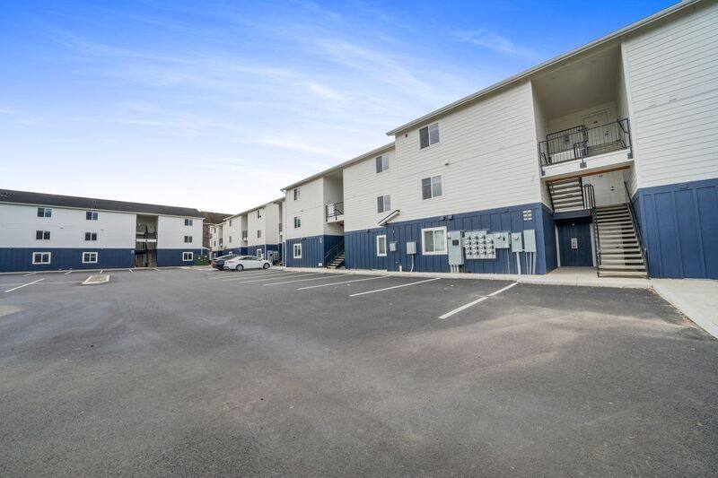 Apartment for rent at 916 S Holladay Dr, Seaside, OR 97138