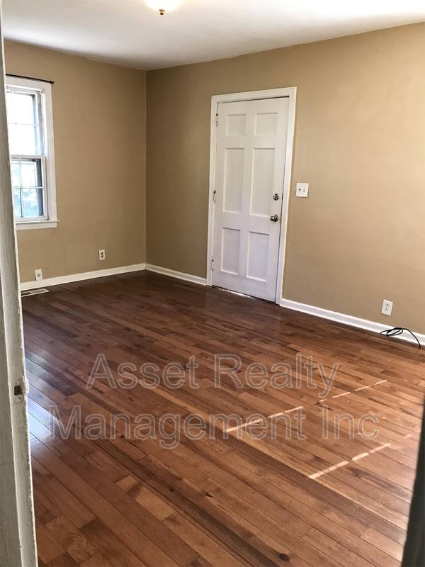 House for rent at 2315 Greenfield Lane, Knoxville, TN 37917