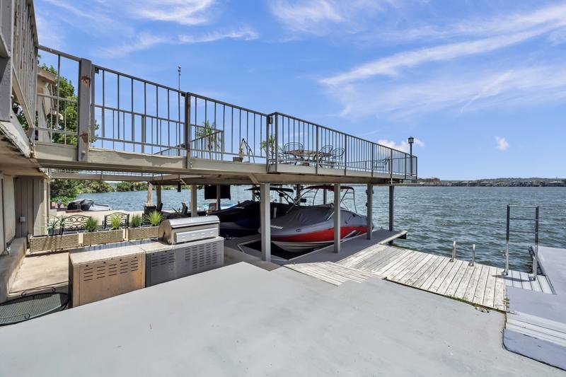 Townhouse for rent at 533 Lighthouse Dr #3, Horseshoe Bay, TX 78657