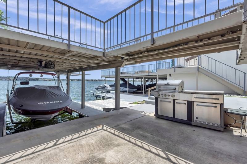 Townhouse for rent at 533 Lighthouse Dr #3, Horseshoe Bay, TX 78657