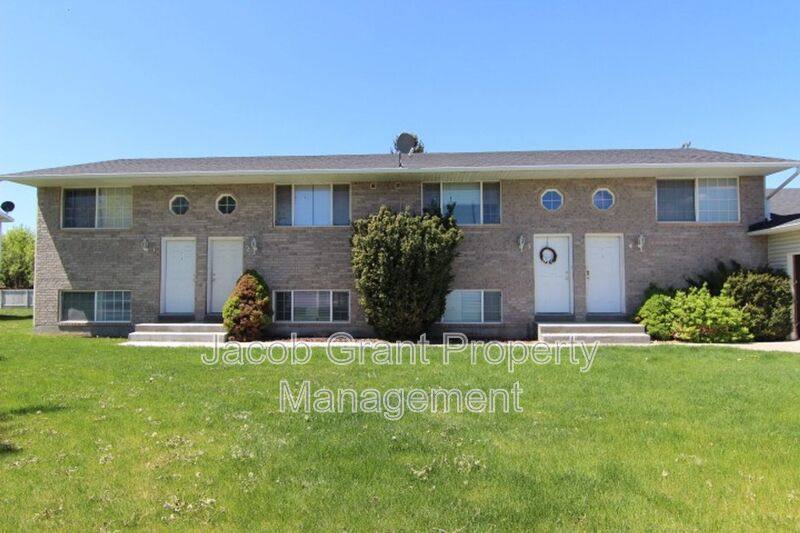 Apartment for rent at 1940 Ammon Rd #1, Idaho Falls, ID 83406