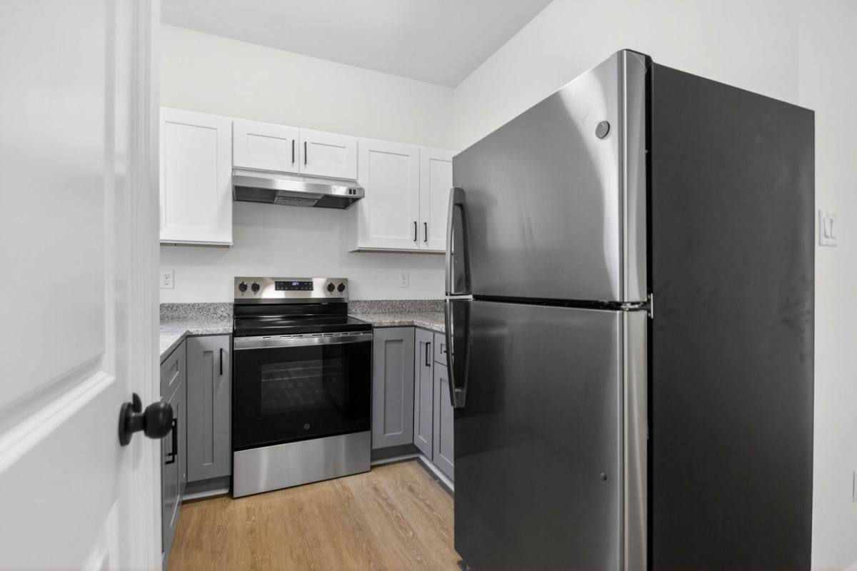 Apartment for rent at 2015-2017 Court, Little Rock, AR 72204