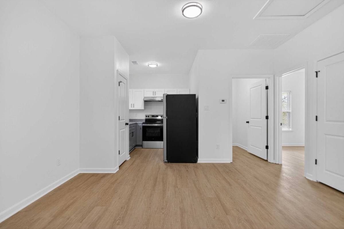 Apartment for rent at 2015-2017 Court, Little Rock, AR 72204