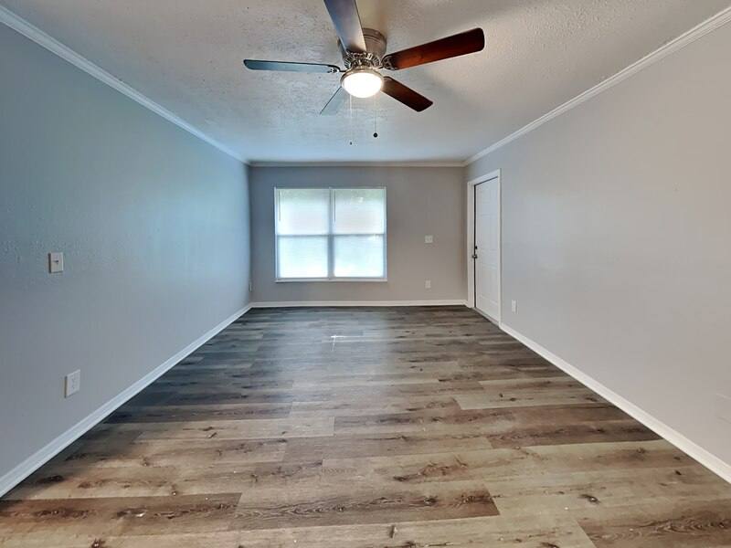 House for rent at 1908 W 16th St, Sanford, FL 32771