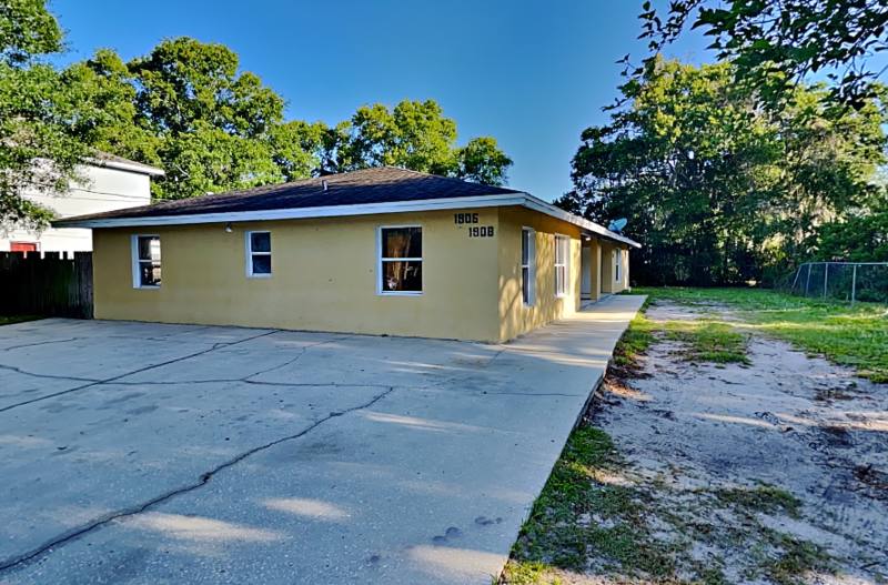House for rent at 1908 W 16th St, Sanford, FL 32771