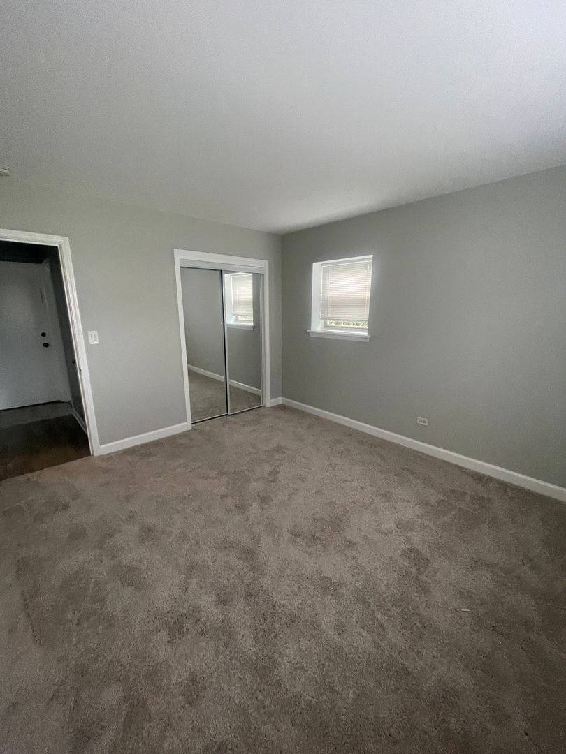 Apartment for rent at 300 N Brockway Court, Palatine, IL 60067